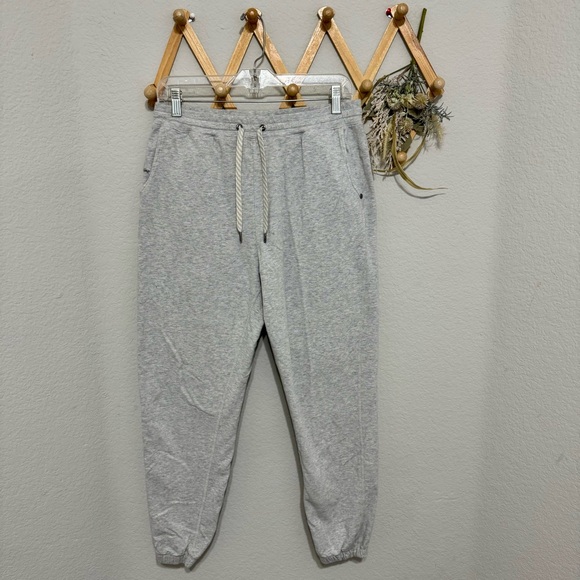 Vuori Laguna Lounge Heathered Gray Casual Pants Joggers 2.0 Size M - Picture 3 of 13